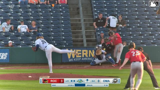 Seaver King's 16th homer