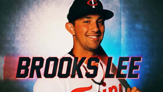 Brooks Lee is being called up to the Twins