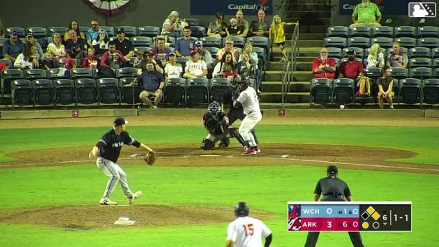 Michael Arroyo doubles (2) on a line drive to right fielder Kala'i Rosario. Nick Raposo scores. Bill Knight scores.