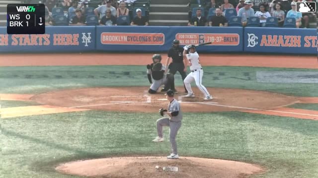Daiverson Gutierrez homers (7) on a fly ball to left field. Randy Guzman scores. Yonatan Henriquez scores.