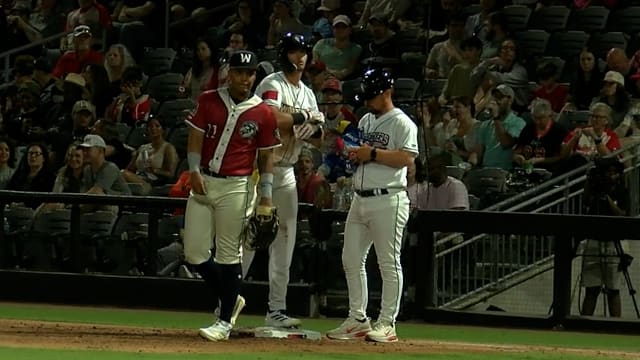 Kevin Alvarez delivers a four-hit performance