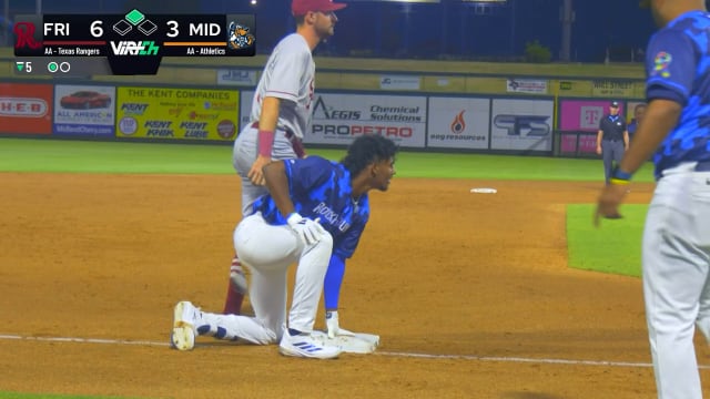 Leo De Vries collects a pair of RBIs in Double-A