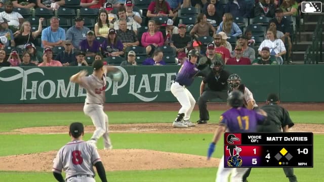 Charles Davalan homers (23) on a fly ball to right field. Gio Cueto scores.