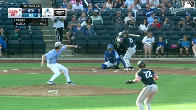 Kala'i Rosario singles on a line drive to right fielder Kole Myers. Caleb Roberts scores. Fielding error by right fielder Kole Myers.