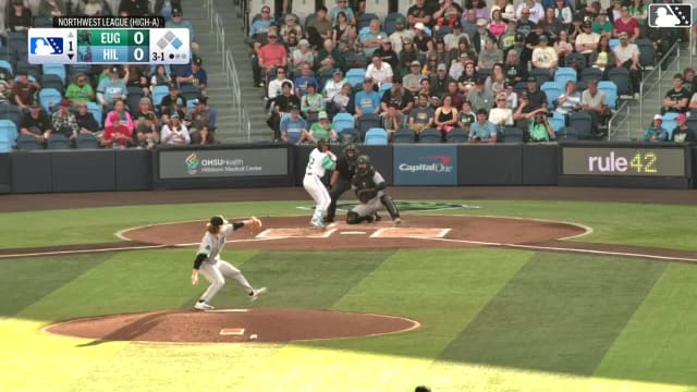 Kayson Cunningham homers (5) on a fly ball to right field. José Mejía scores.