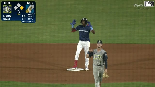Juan Tomas doubles