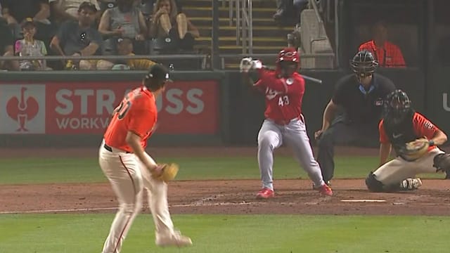 Héctor Rodríguez's two-run single
