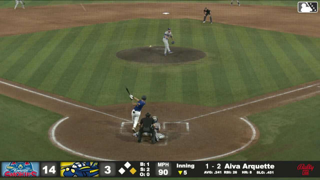 Aiva Arquette homers (9) on a line drive to left field. Adrian Santana scores.