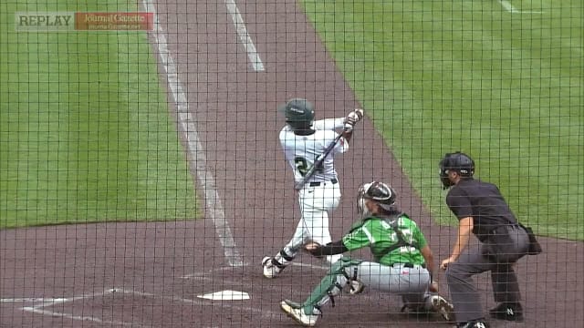 Leo De Vries' two-hit, three-RBI night