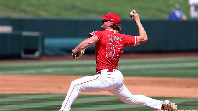 Nate Snead strikes out Angel Genao