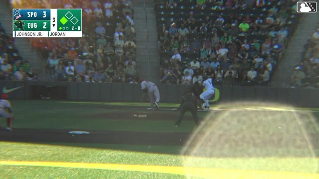Dakota Jordan singles on a ground ball to left fielder Tommy Hopfe. Jhonny Level scores.