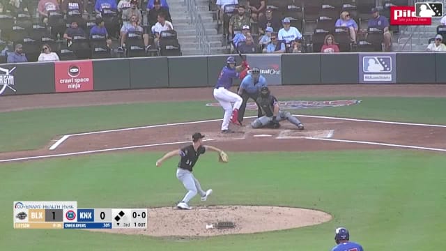 Owen Ayers singles on a sharp line drive to right fielder Jacob Hurtubise. Ed Howard scores. Alex Ramírez to 3rd.