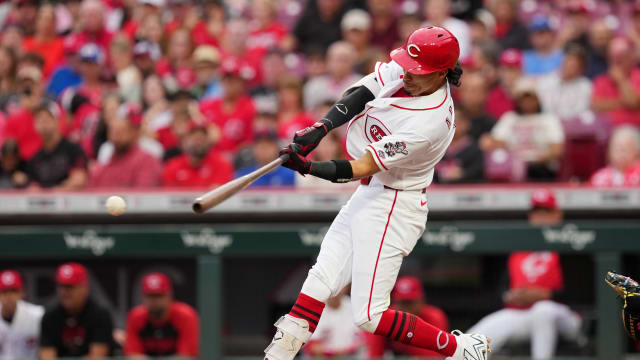 Edwin Arroyo's first MLB hit