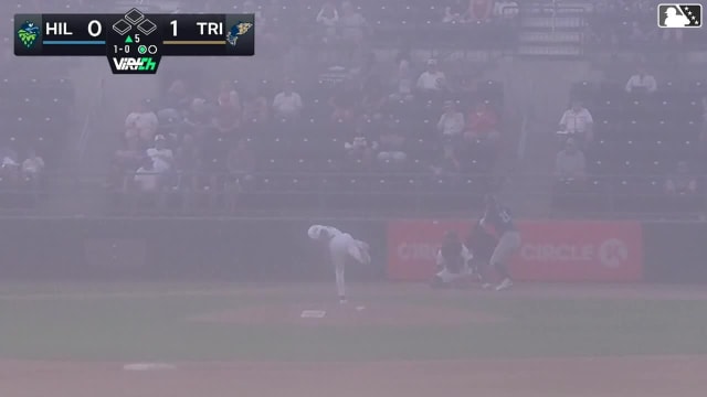 Avery Owusu-Asiedu homers (8) on a fly ball to left field.