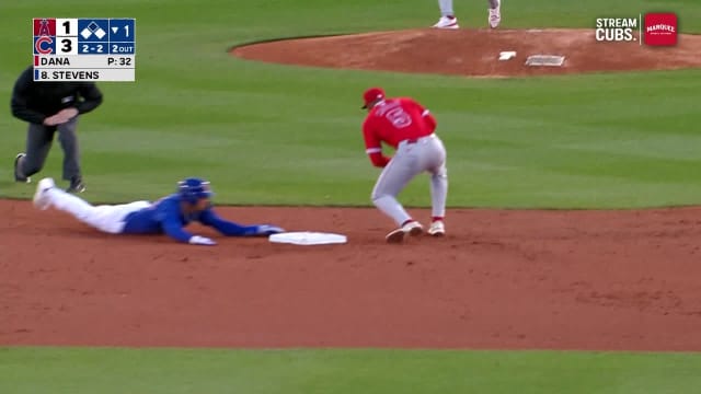 Cubs prospects execute double steal to score a run