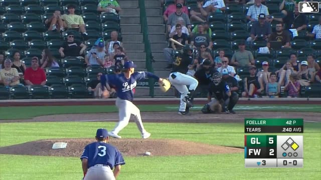 Kavares Tears homers (11) on a fly ball to center field. Justin DeCriscio scores.