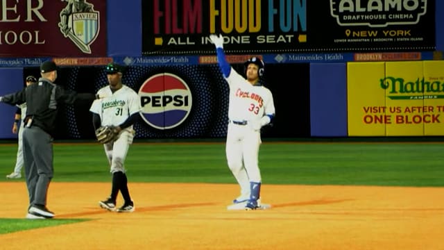 Daiverson Gutierrez's four-hit night