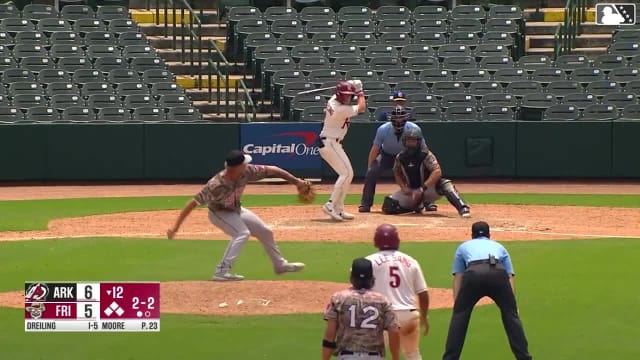 Dylan Dreiling singles on a line drive to left fielder Michael Arroyo. Corey Joyce scores. Marcus Lee Sang to 3rd. Frainyer Chavez to 2nd.