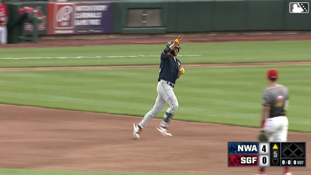 Carter Jensen's solo home run
