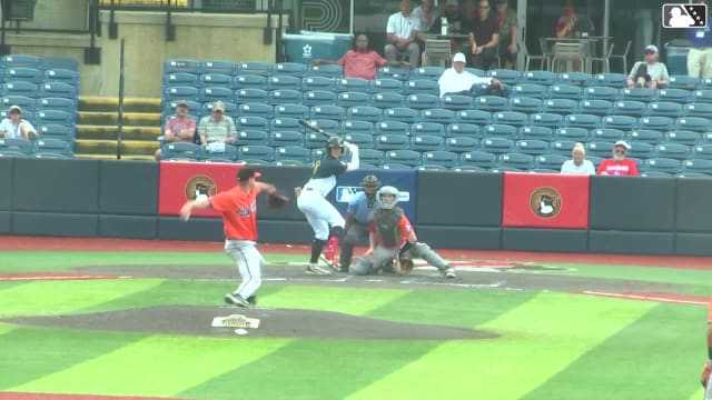 Dixon Williams doubles (15) on a sharp line drive to center fielder Braylin Tavera. Owen Carey scores.
