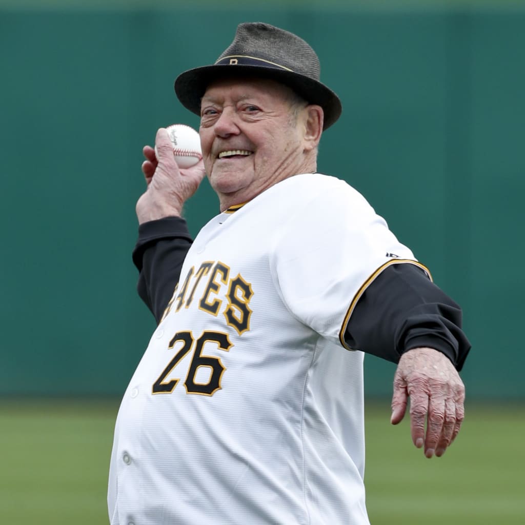 Elroy Face prepares to throw out the ceremonial first pitch before the Pirates' home opener in 2023.