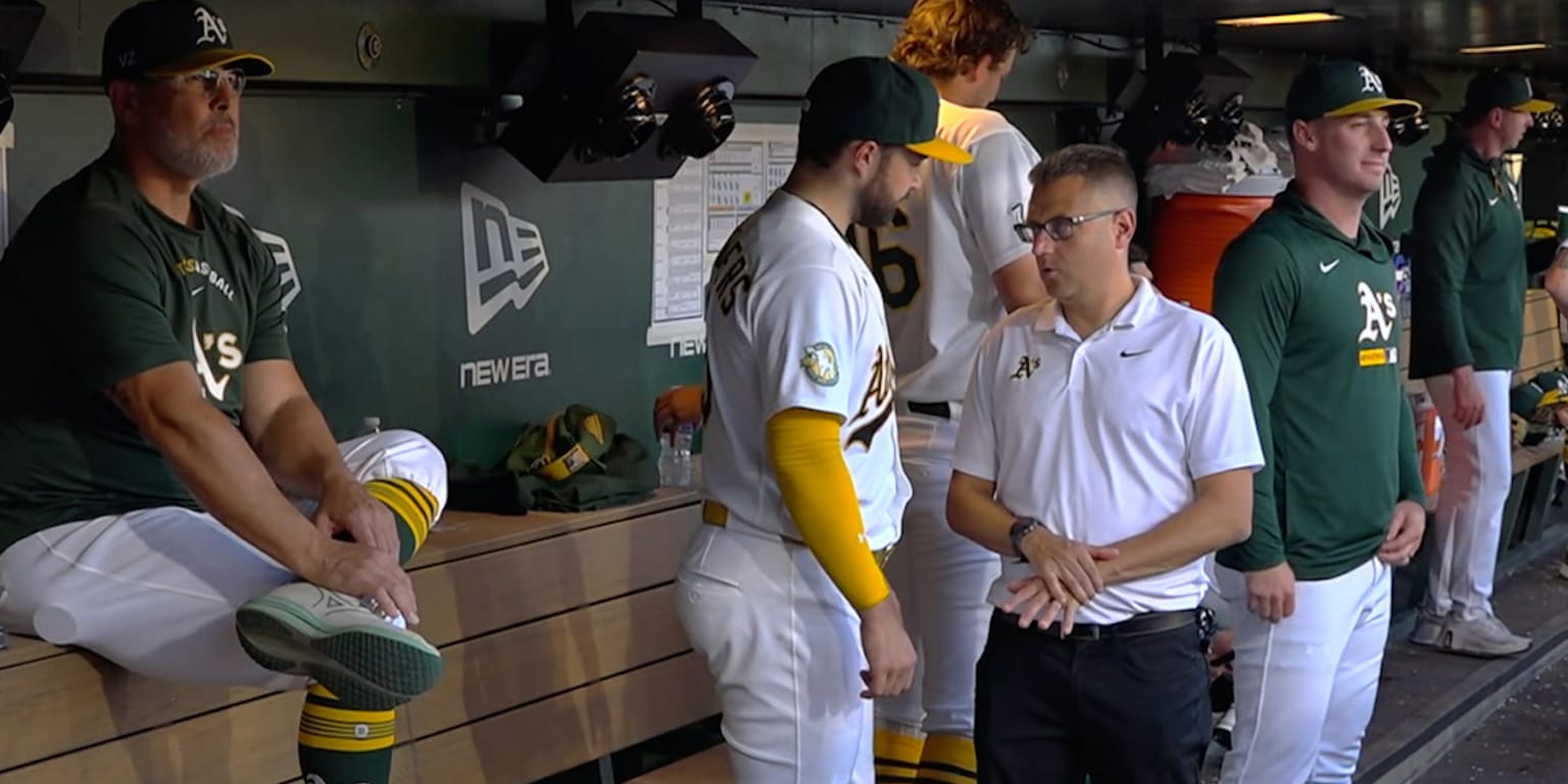 Langeliers exits game in fourth inning with left thumb injury