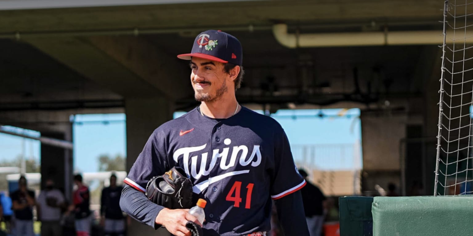 Ryan (low back tightness) scratched from Spring Training debut