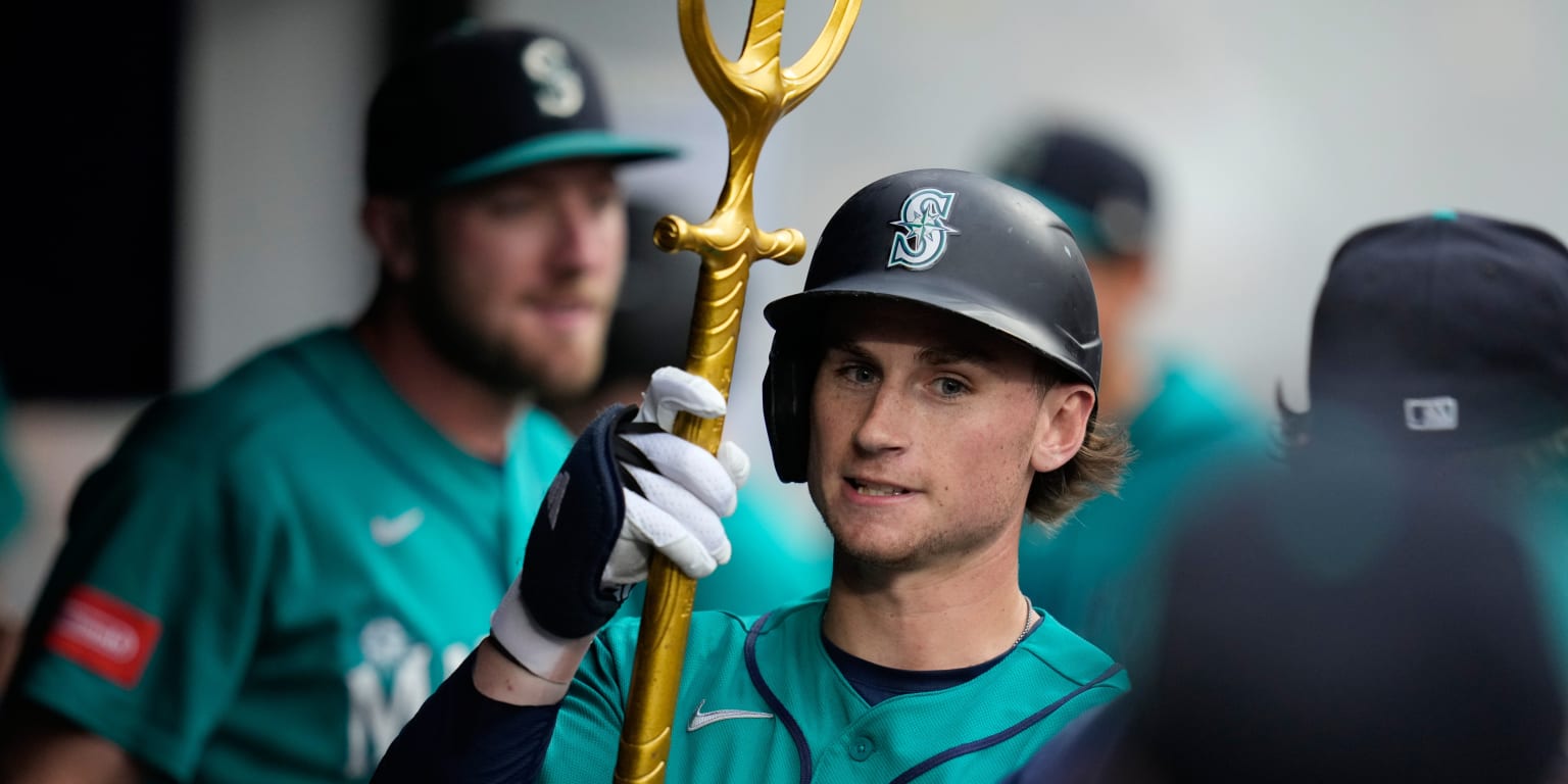 20-year-old Emerson homers in Ohio homecoming