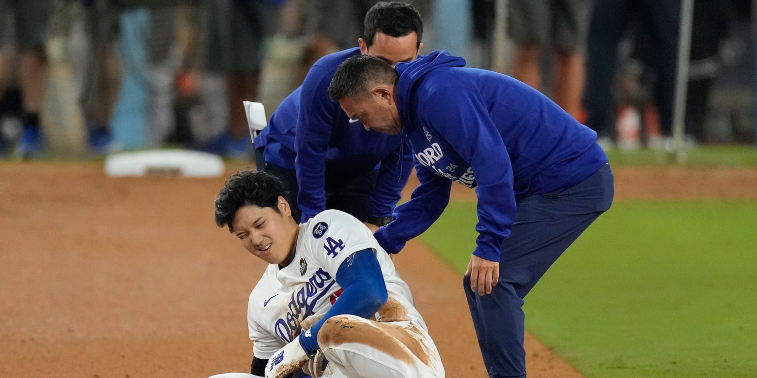 Dodgers 'banking on' Ohtani to start in Game 3 following shoulder injury - MLB.com