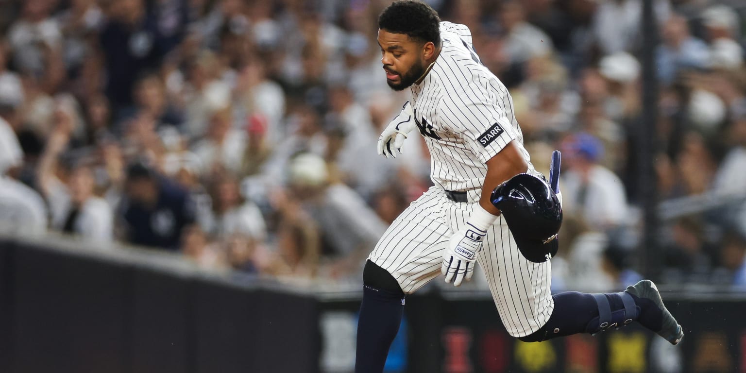 So excited about his first Yankees hit, he lost his shoe. And still made it to second!