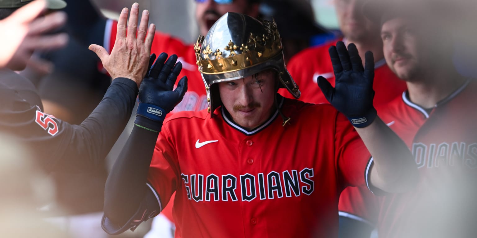Guardians hit most HRs in game since 2019 in romp vs. Reds
