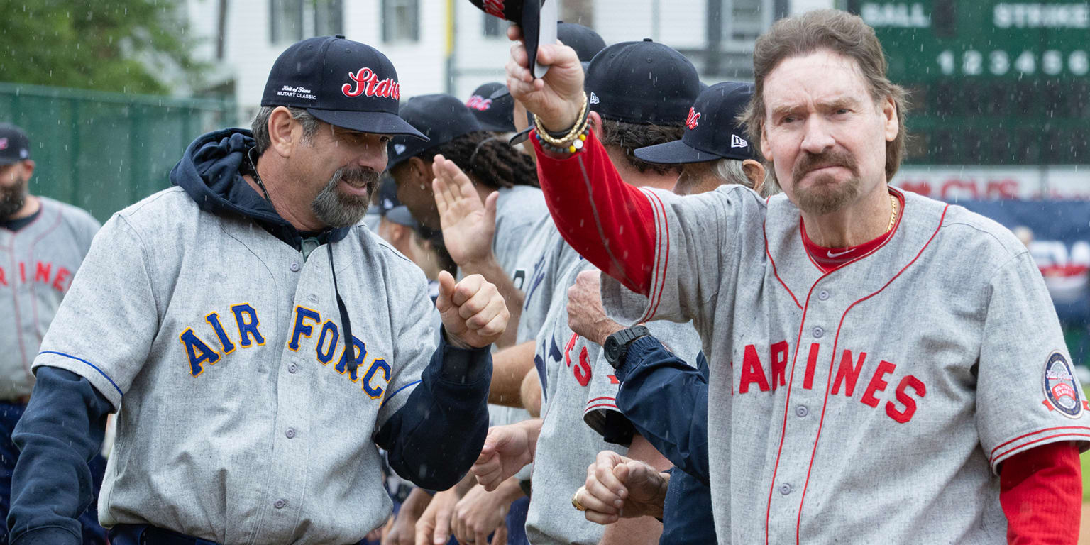 Rain does little to dampen spirits at Hall of Fame Military Classic