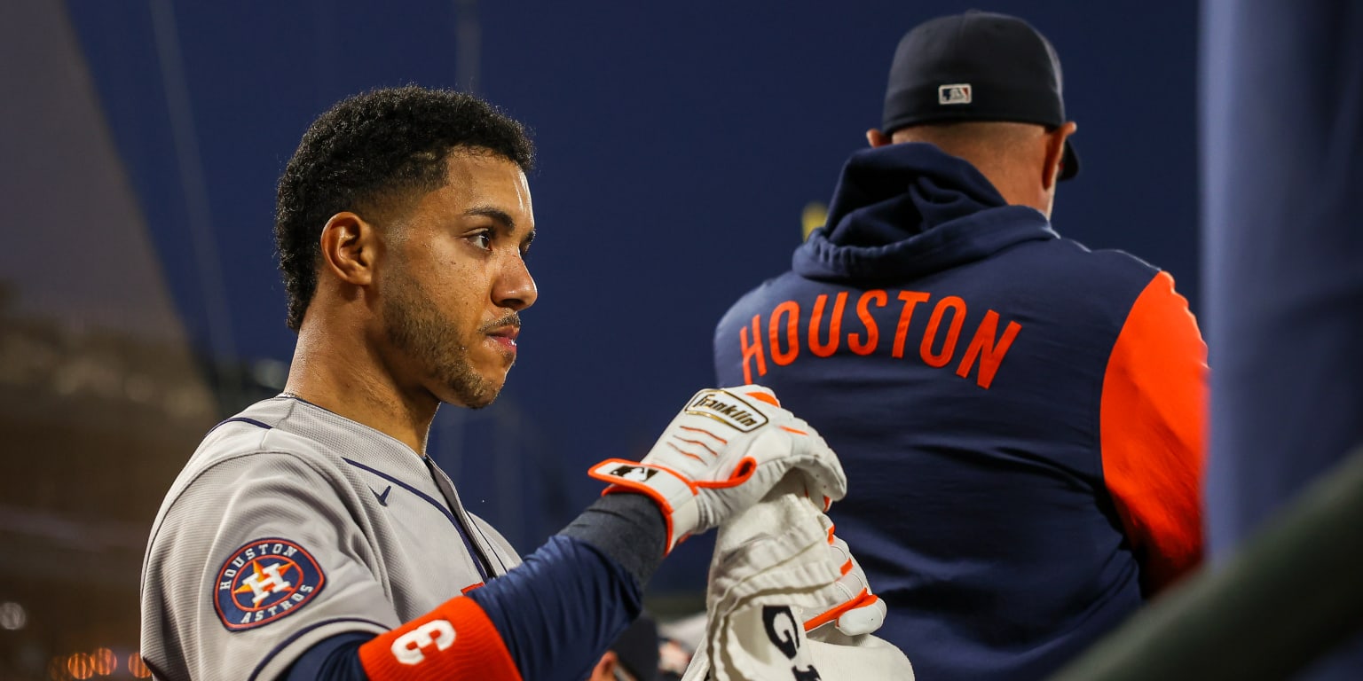 Peña (sore neck) misses rehab game following collision, HBP