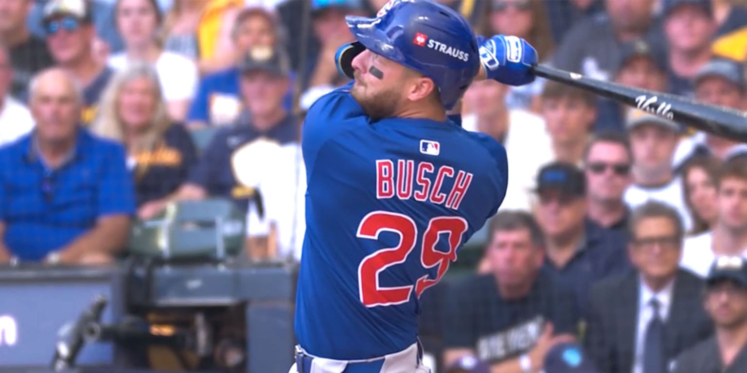 Michael Busch arrive en tête du home run dans le match NLDS 1