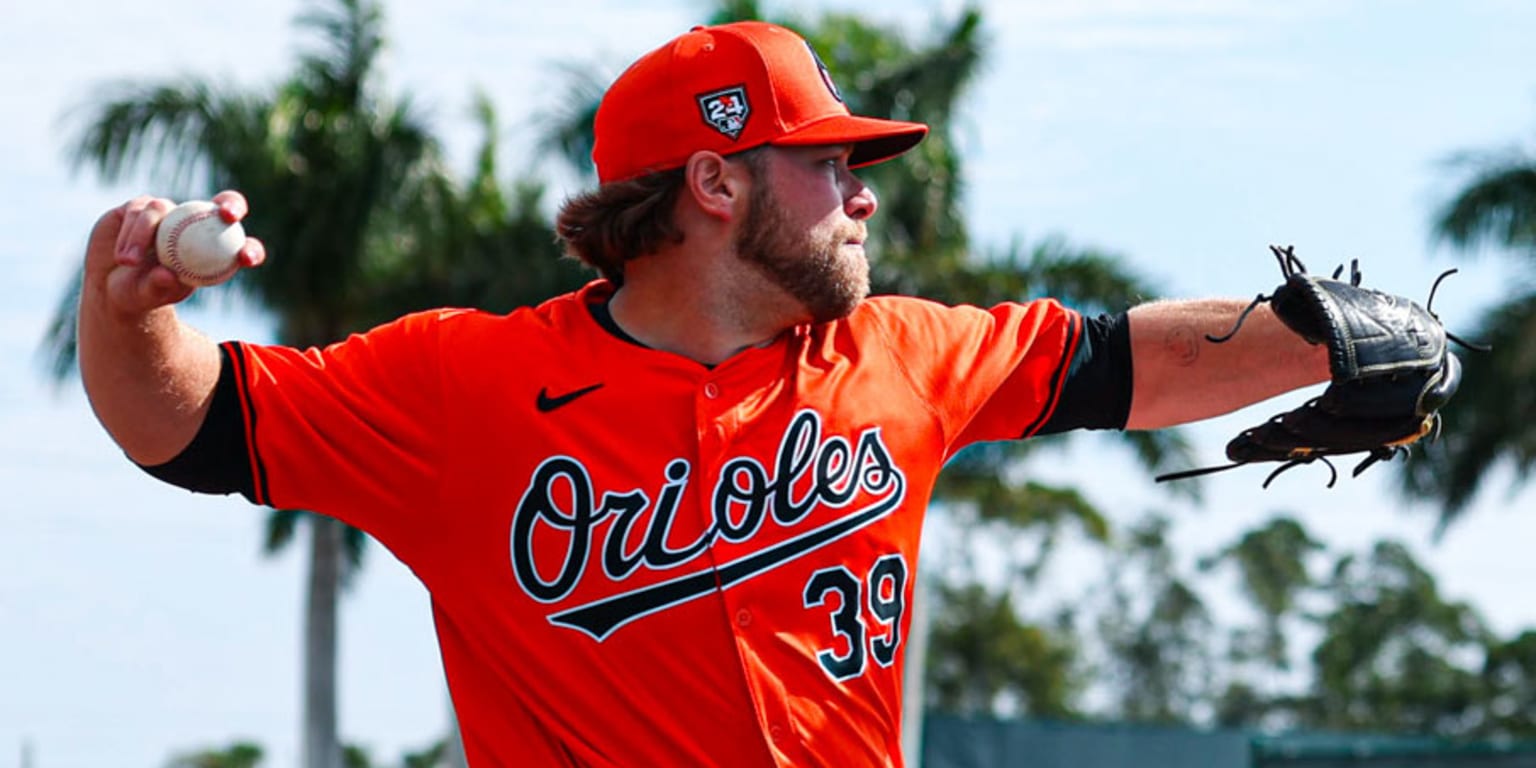 Corbin Burnes' first Spring Training workout with Orioles