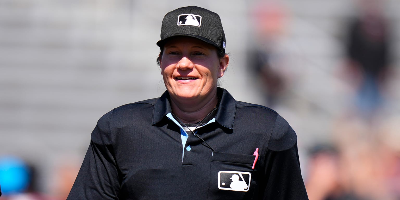 Jen Pawol to become MLB’s first female umpire