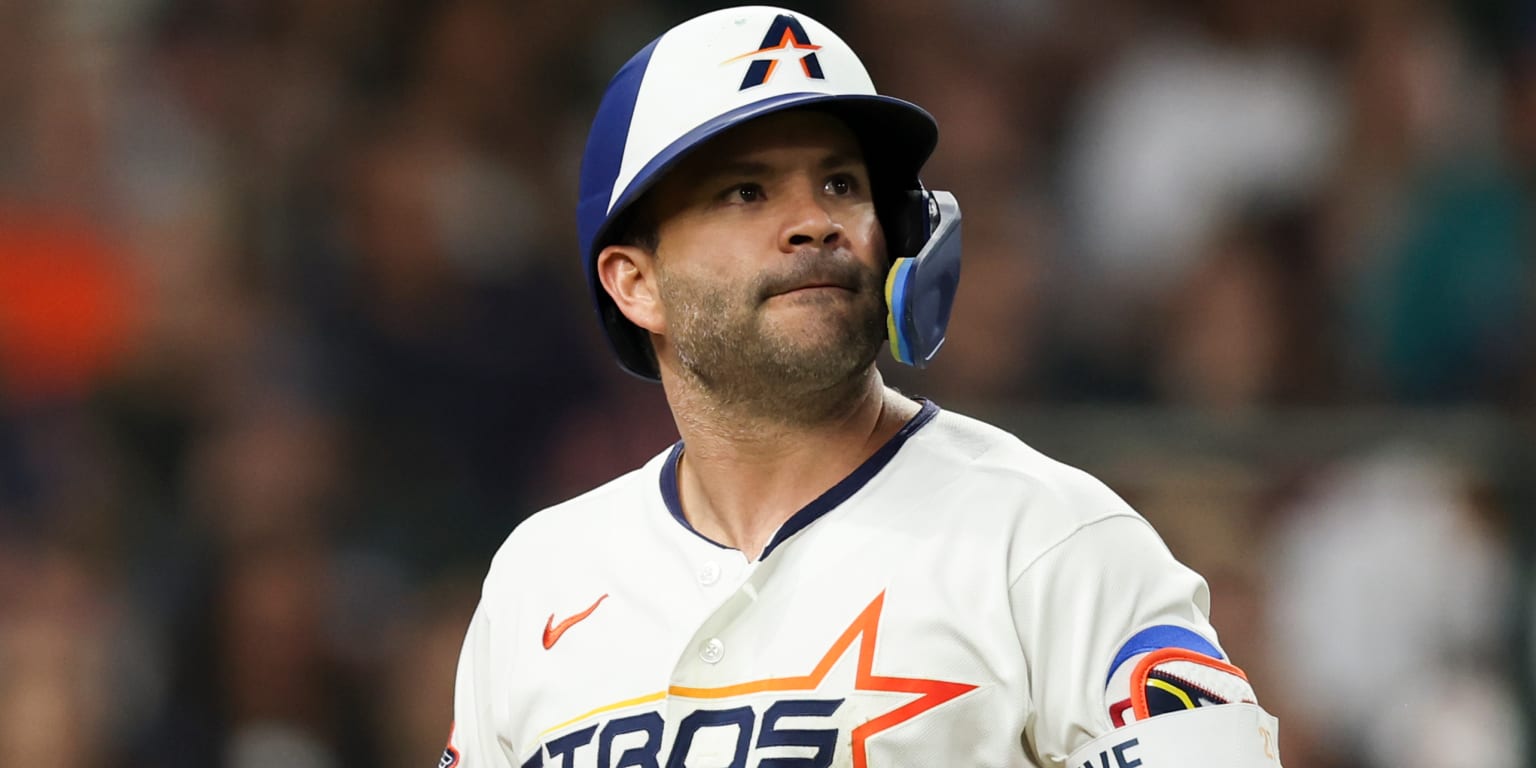 After speedy recovery, Altuve (left oblique strain) back in action for Astros
