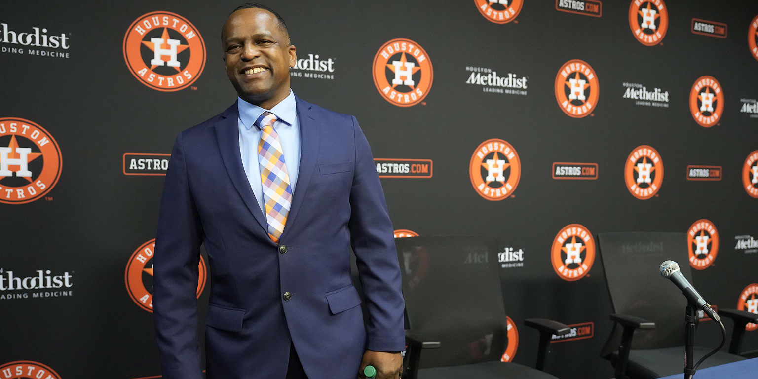 Dana Brown Leads Houston Astros as MLB's Only Black General Manager - The  New York Times