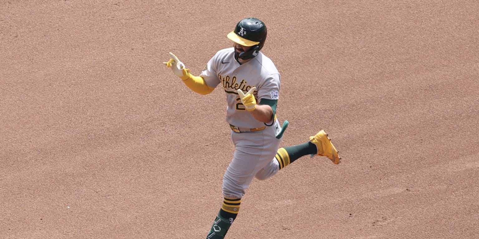 Langeliers the first catcher to do this since HOFer Hartnett 101 years ago