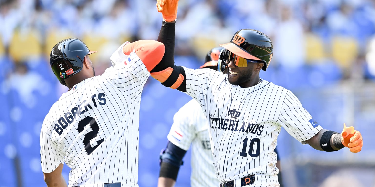 Netherlands' Xander Bogaerts makes a RIDICULOUS 360 play to seal WBC opener  victory against Cuba