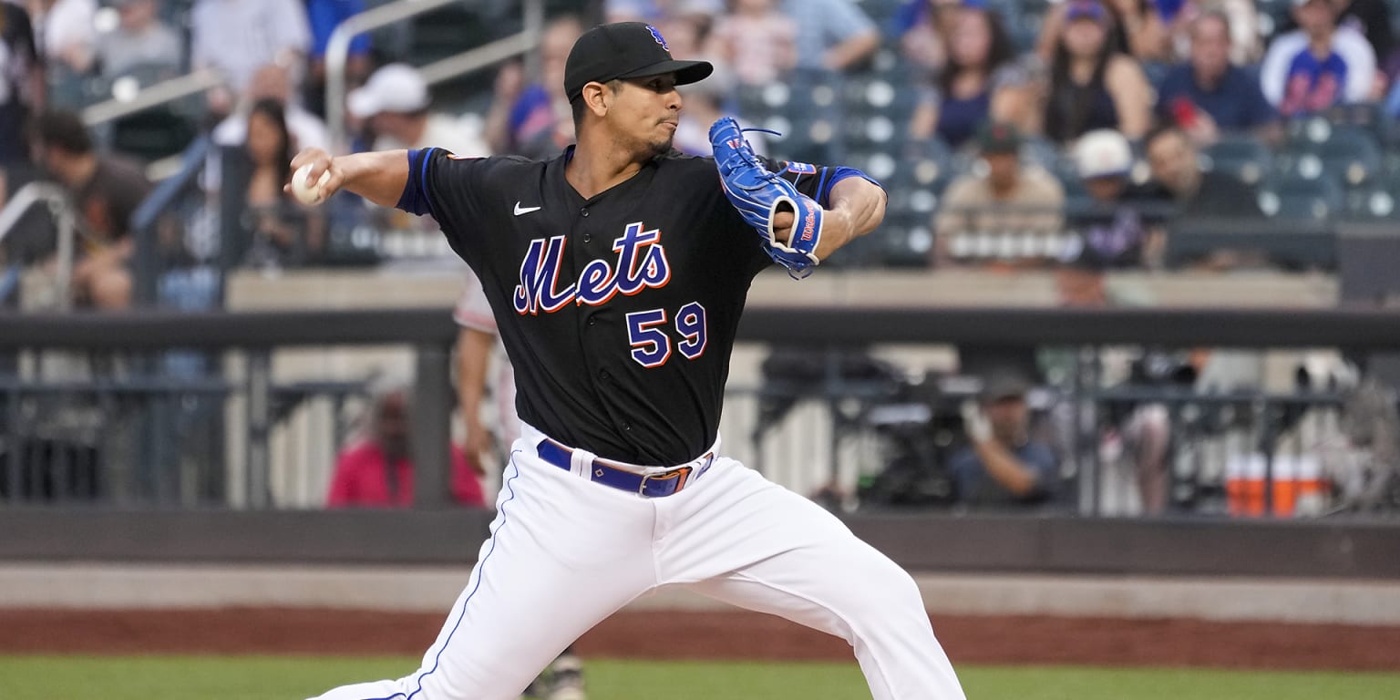 Carlos Carrasco strikes out six as Mets lose to Giants