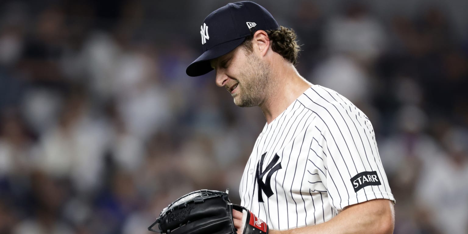 Cole talks way into staying in -- then yields HR to end otherwise strong start