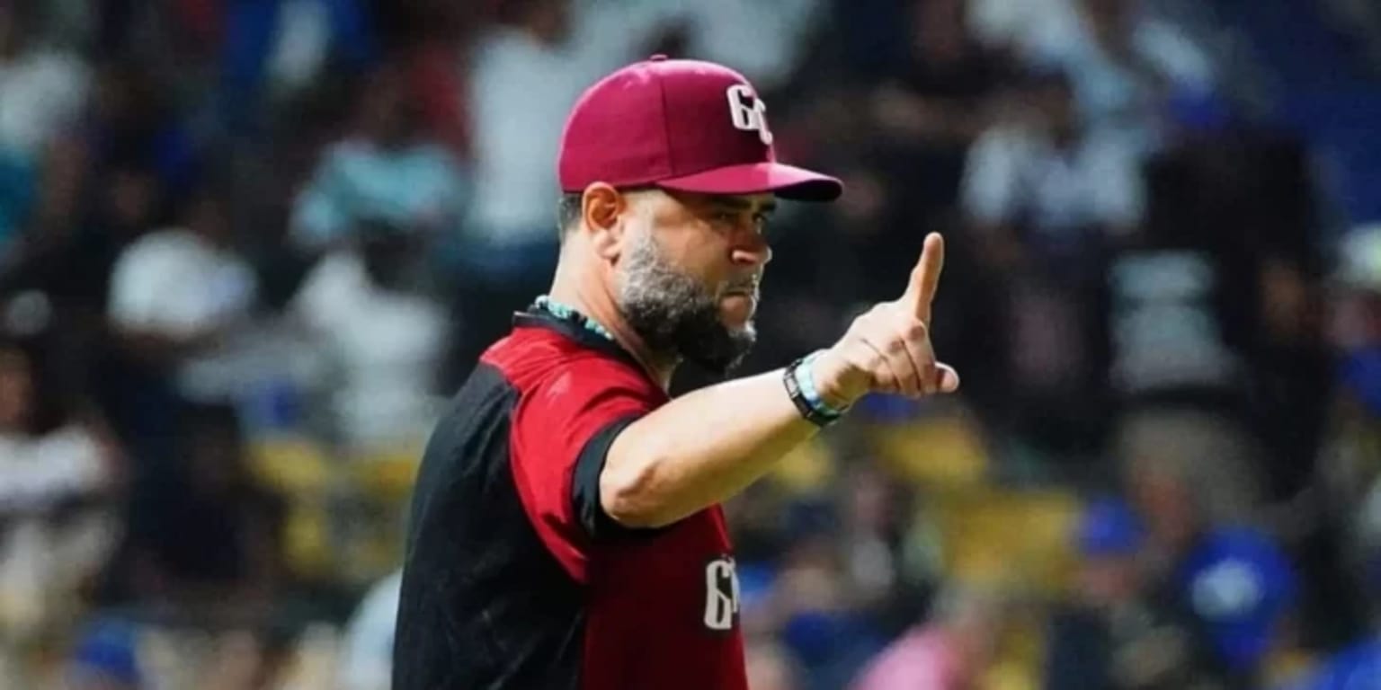 Wellington Cepeda y ‘Pipe’ Urueta son reconocidos en la LIDOM