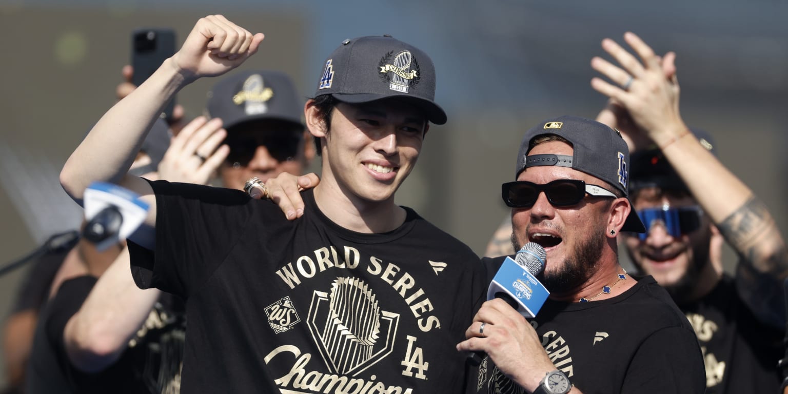 Rōki Sasaki holds clinic for children affected by Noto Earthquake 