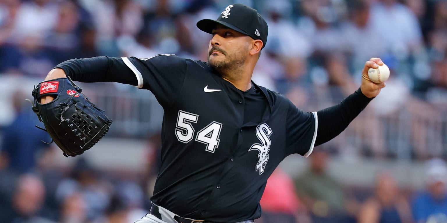 Former All-Star LHP Pérez agrees with Braves on Minor League deal (source)