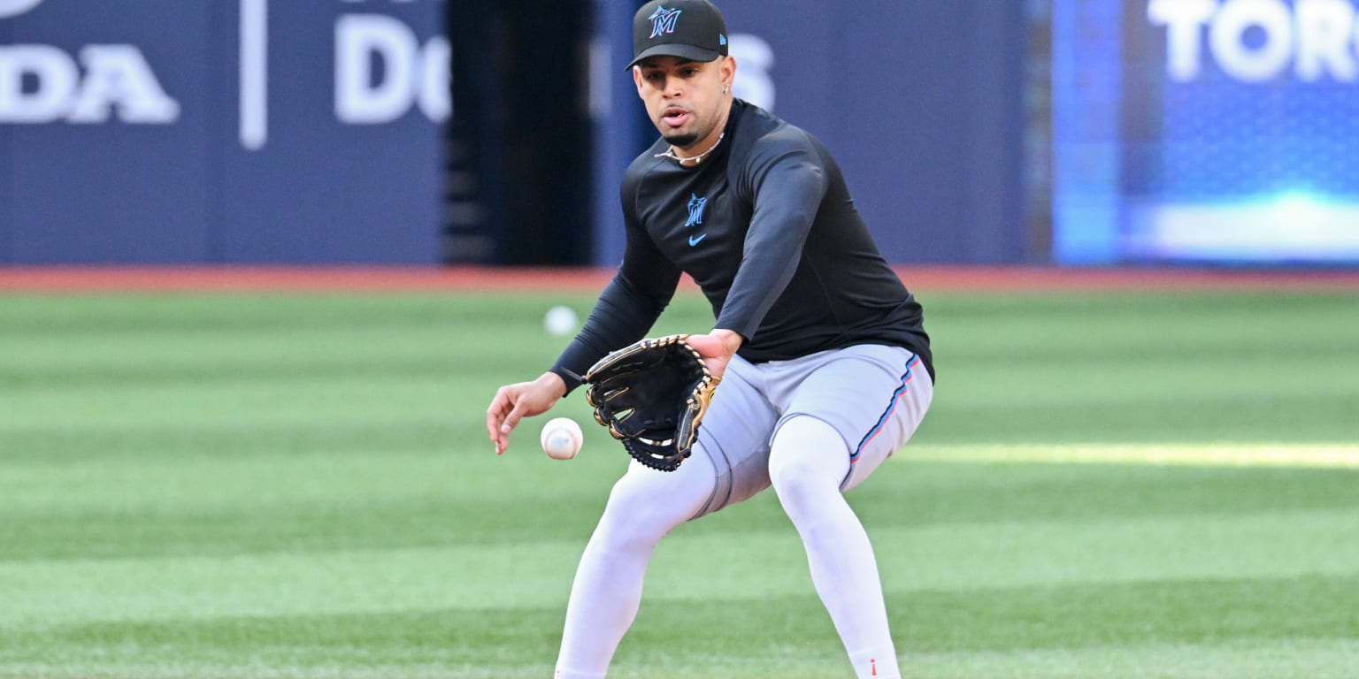 Mets reach Minor League deal with veteran Morel (reports)