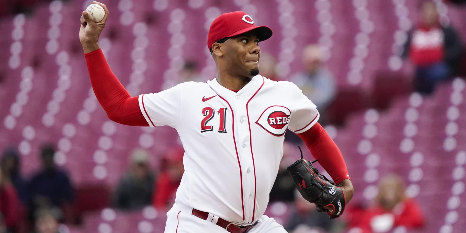 Hunter Greene, geri dönen oyuncu tarafından vurulduktan sonra erken çıktı