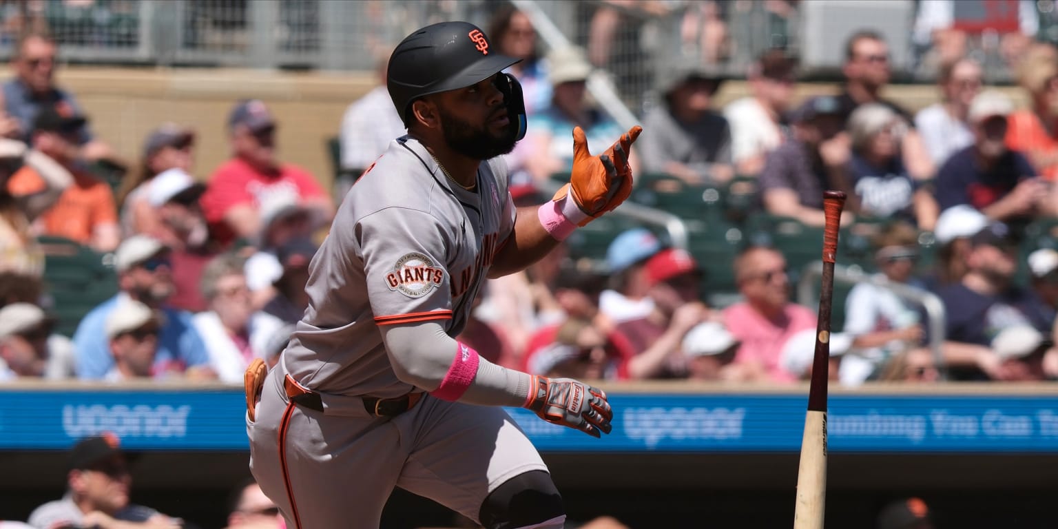 Giants' awakened offense can't prevent sour end to 'tough series'