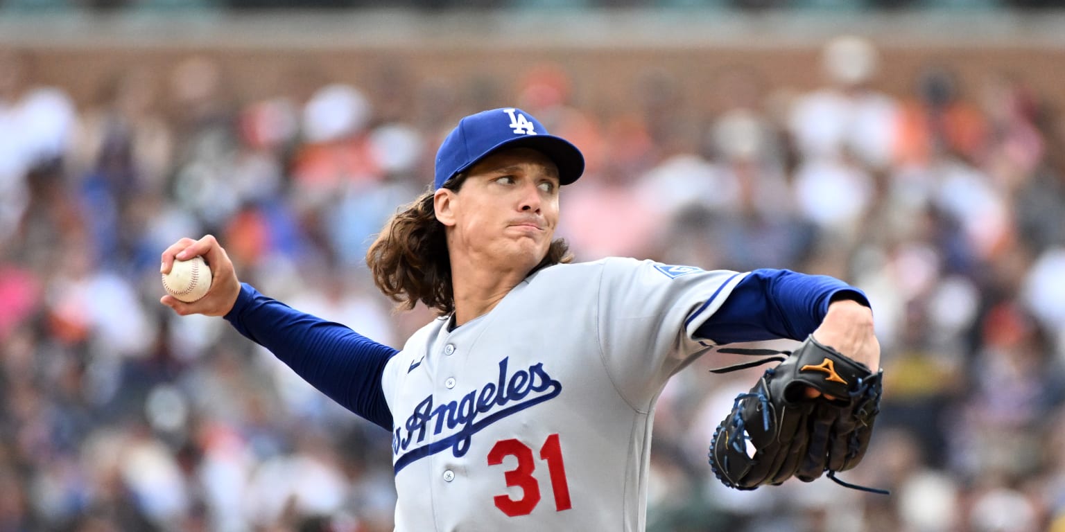 How Tyler Glasnow uses his sinker to neutralize lefties
