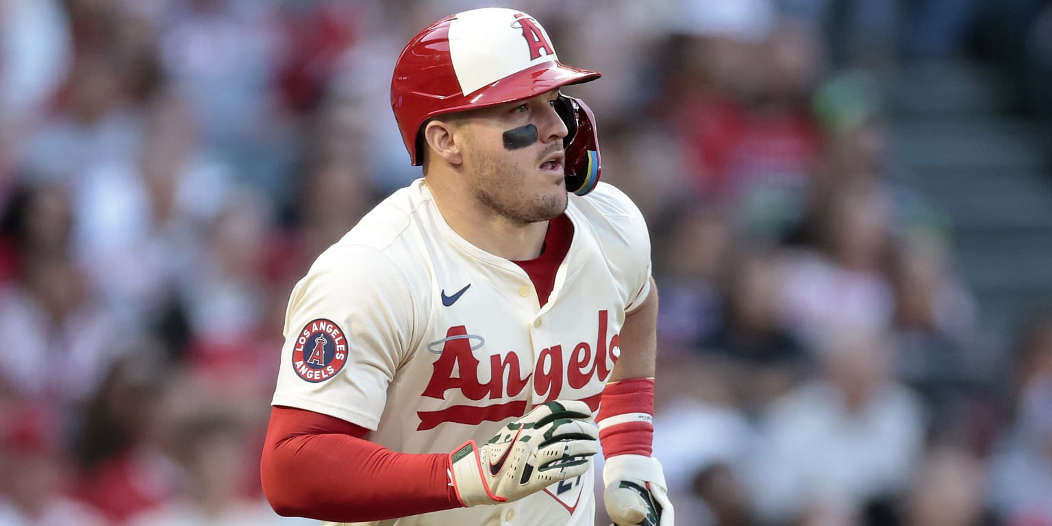 Mike Trout's return to Angels' outfield on hold
